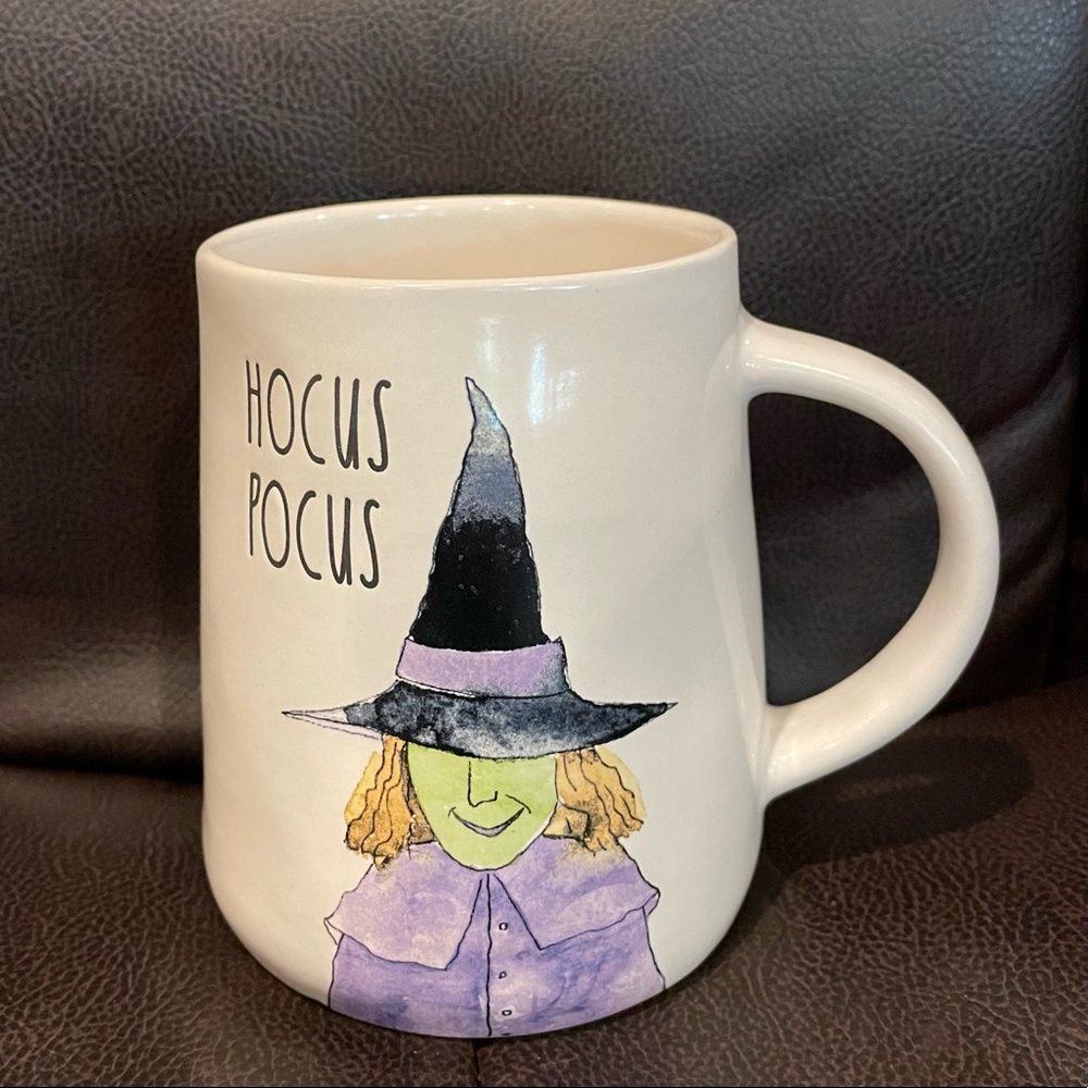 Rae Dunn HOCUS POCUS Witch Design Halloween Ceramic Coffee Mug BRAND NEW!!